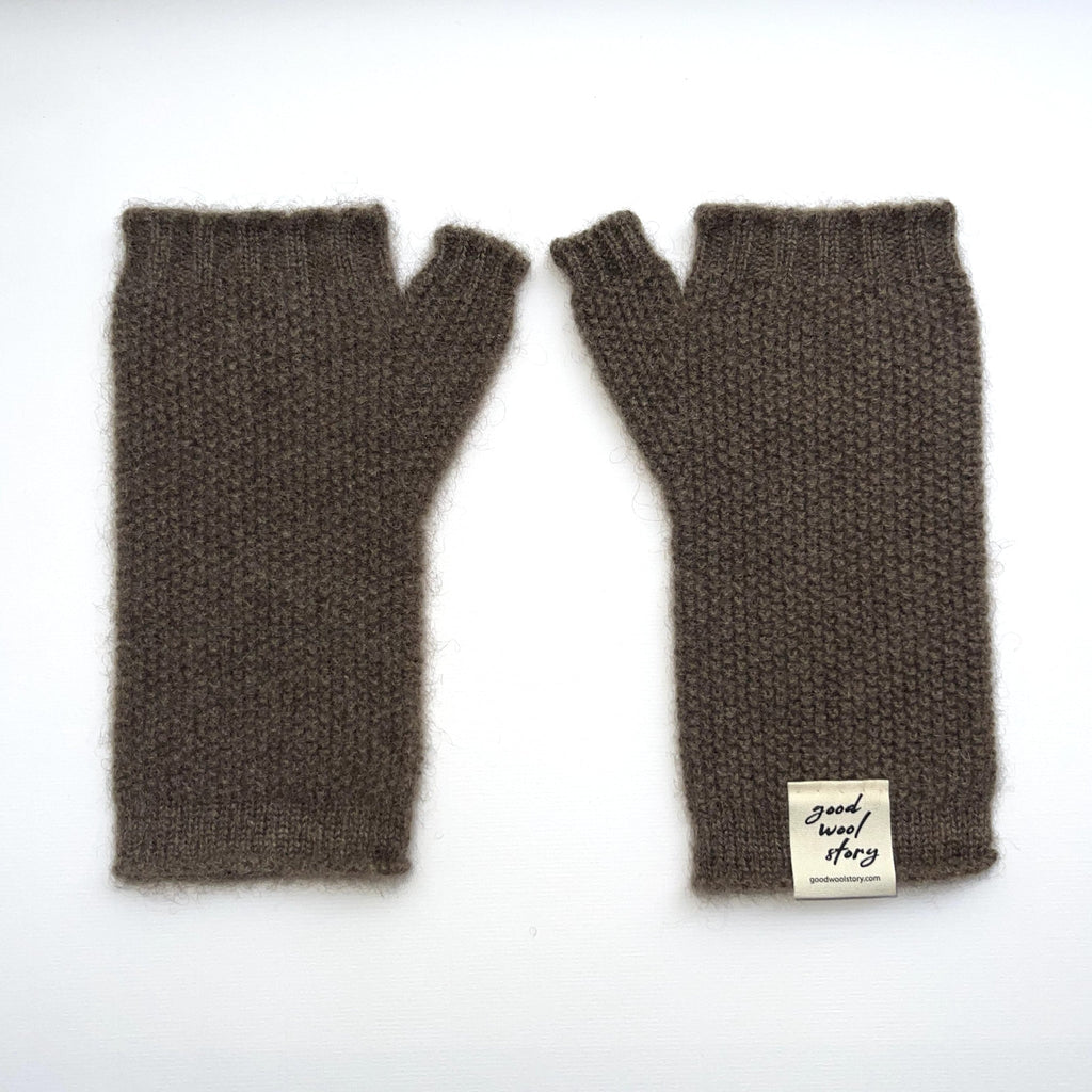 'BRB' yak wool fingerless mittens