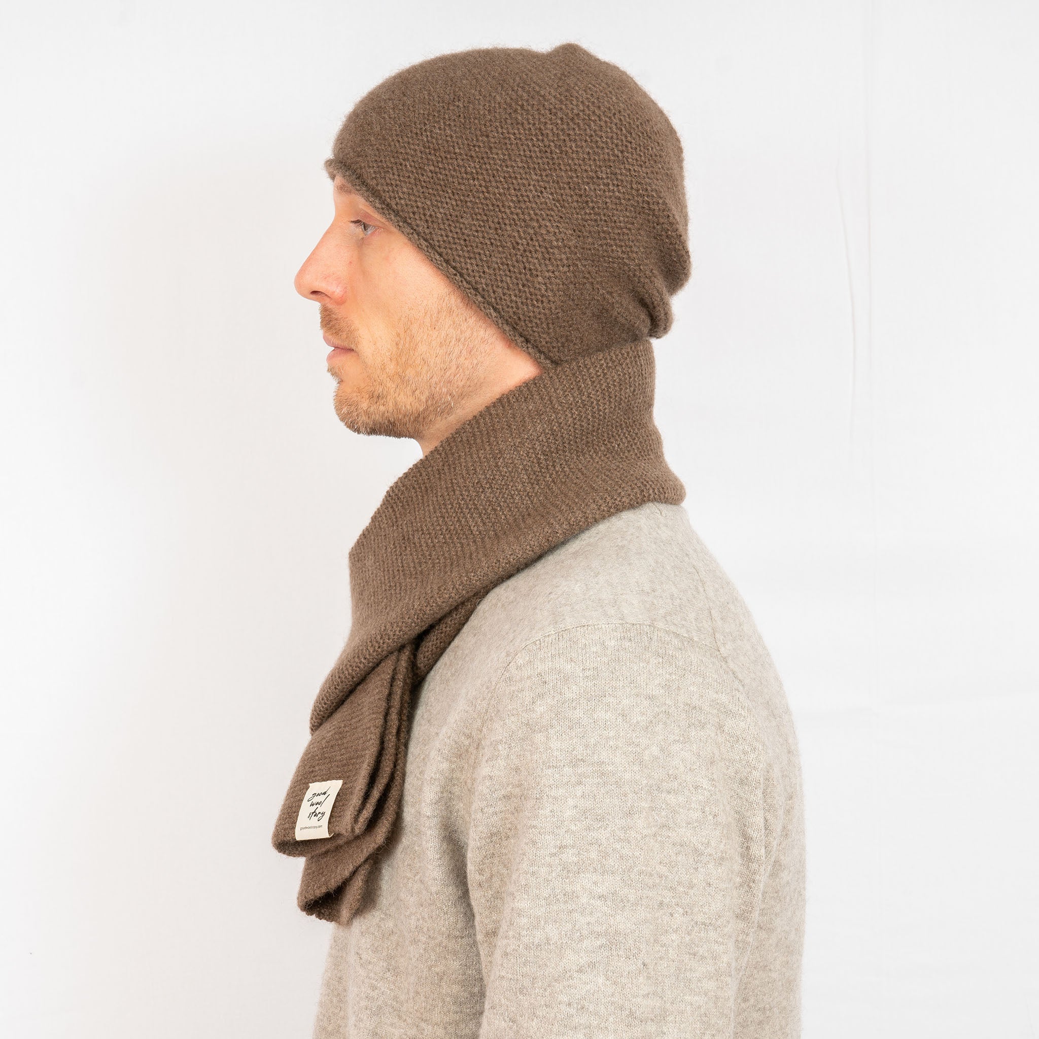 'Simple' yak wool beanie